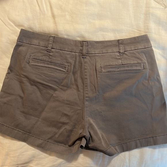 J Crew gray chino 4” shorts size 12 NWT - Picture 4 of 7